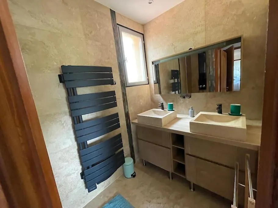 Magnifique Villa -Piscine Privee Vue Mont Ventoux Malemort-du-Comtat Holiday home